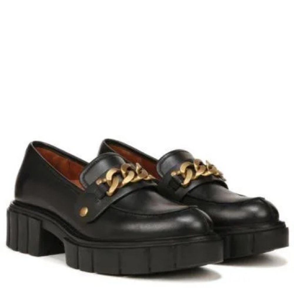 Vionic Elodie Loafers in Black // New with Tags // Size 7.5